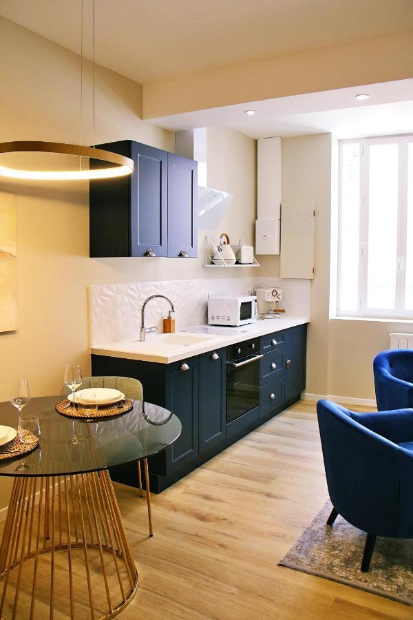 Apartment Luxueux Avec Jacuzzi Privatif Roanne